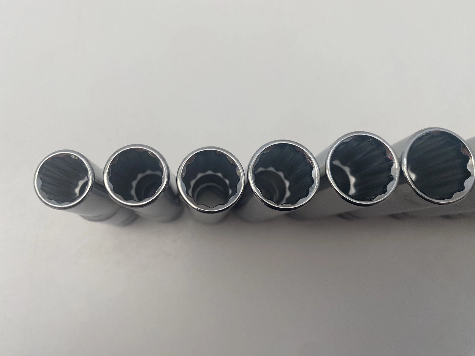 Blue Point 3/8” Deep Socket Set 10-19mm 12 Point 10pc Set As Sold By Snap On