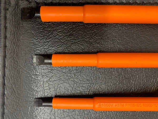 KLEIN TOOLS 33538 Insulated Screwdriver Set - 9 Pcs Great Shape