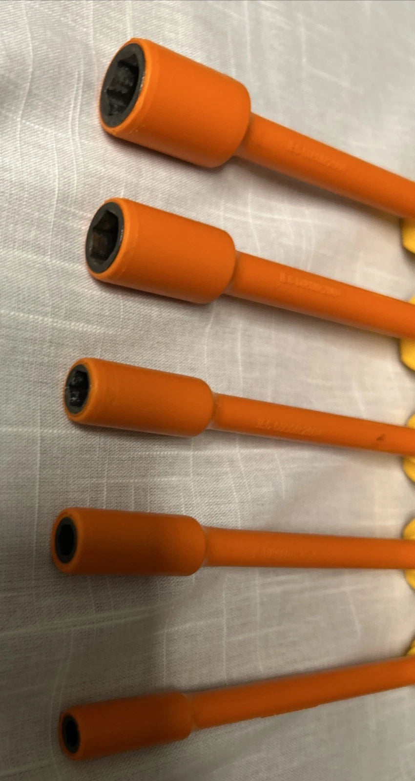 IDEAL Electrical 35-9330-31,32,34,35, 5 Pc. SAE Insulated Nut Driver Set Germany