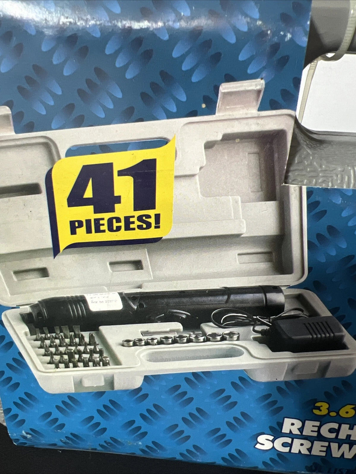 Rechargeable Screwdriver Set 41 Pieces 3.6V Pivoting Head. With Case. New Sealed