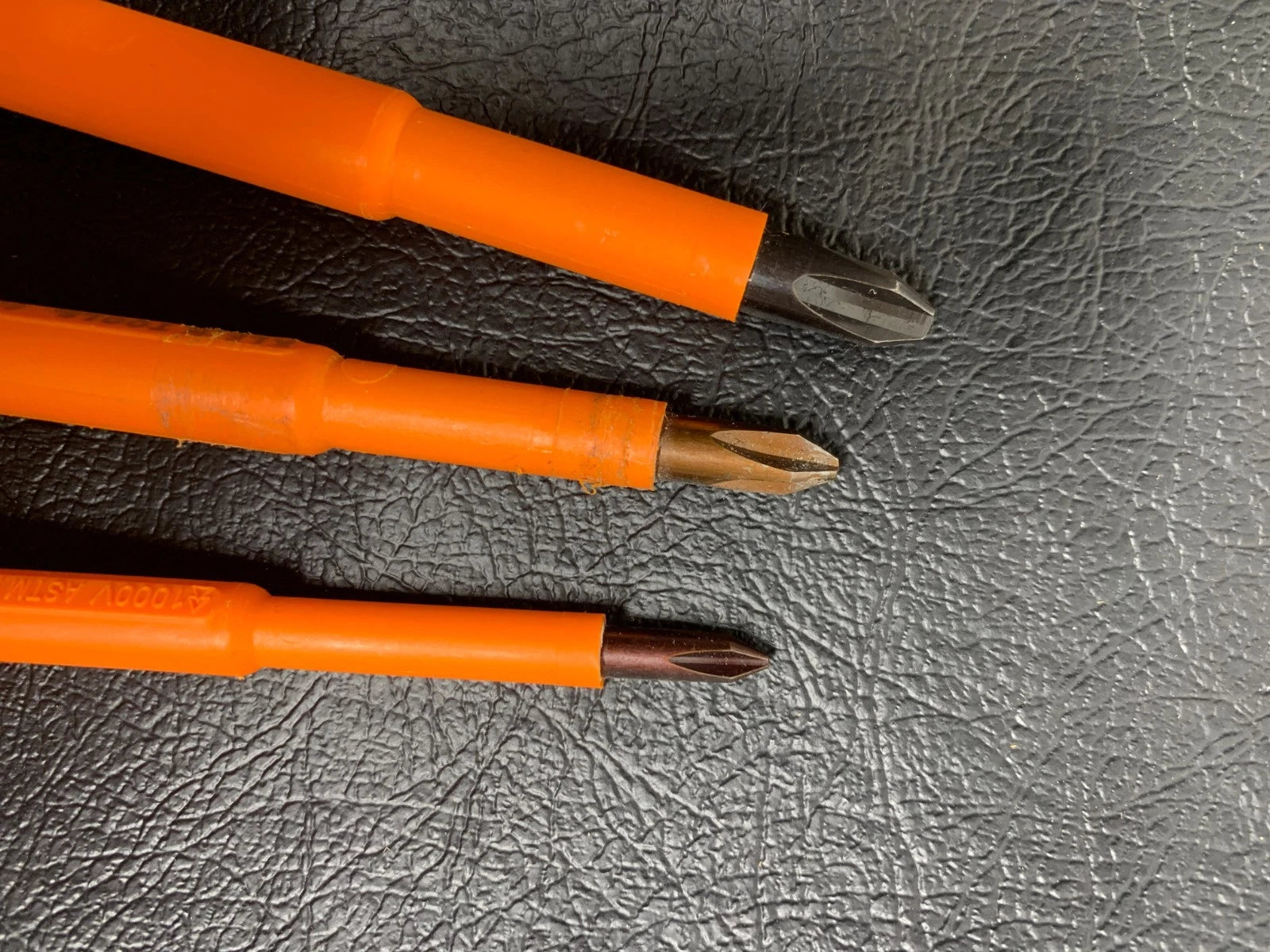 KLEIN TOOLS 33538 Insulated Screwdriver Set - 9 Pcs Great Shape