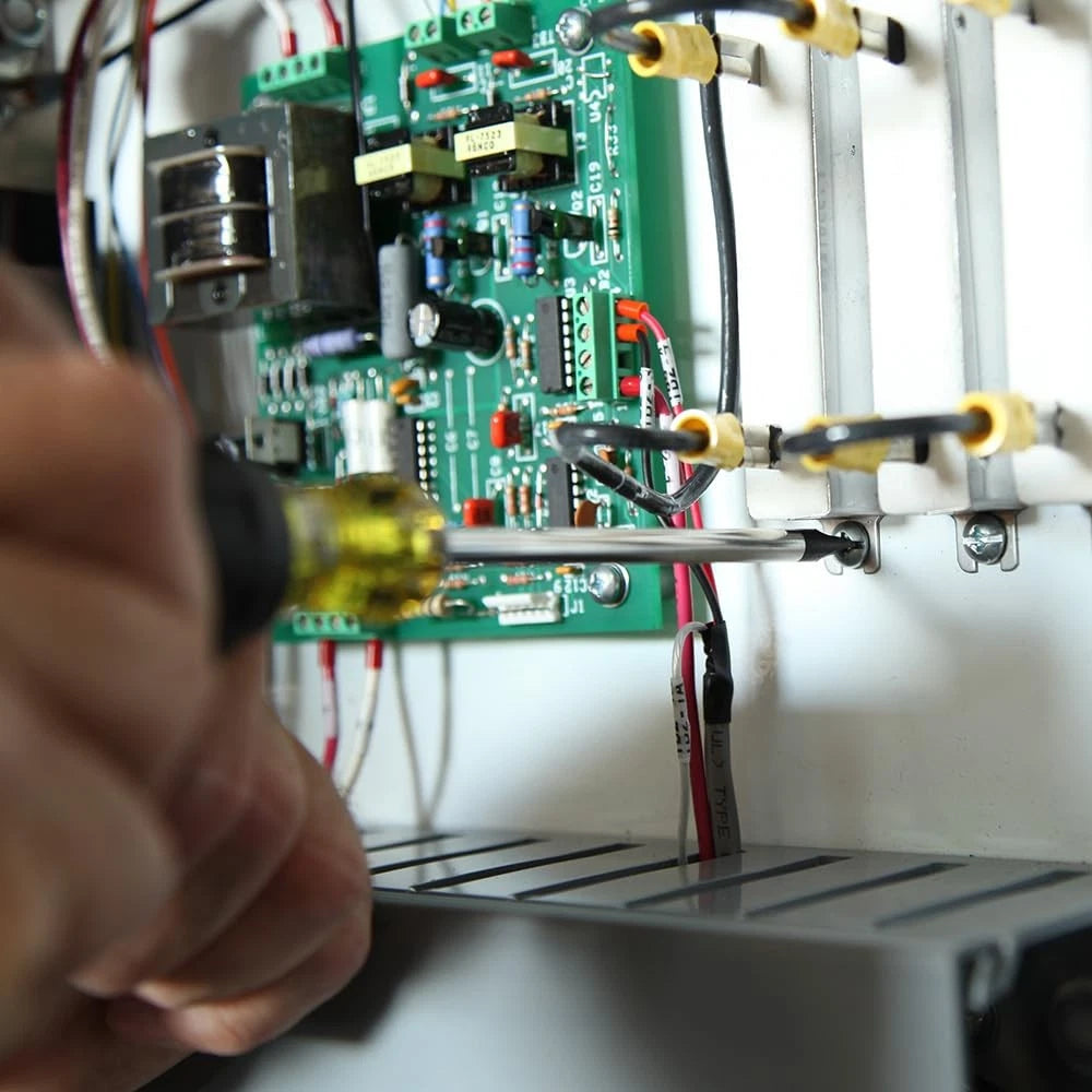 Klein Tools Screwdriver Set 4 Inch Combo Tip Black Yellow Fixed Blade Usa Made