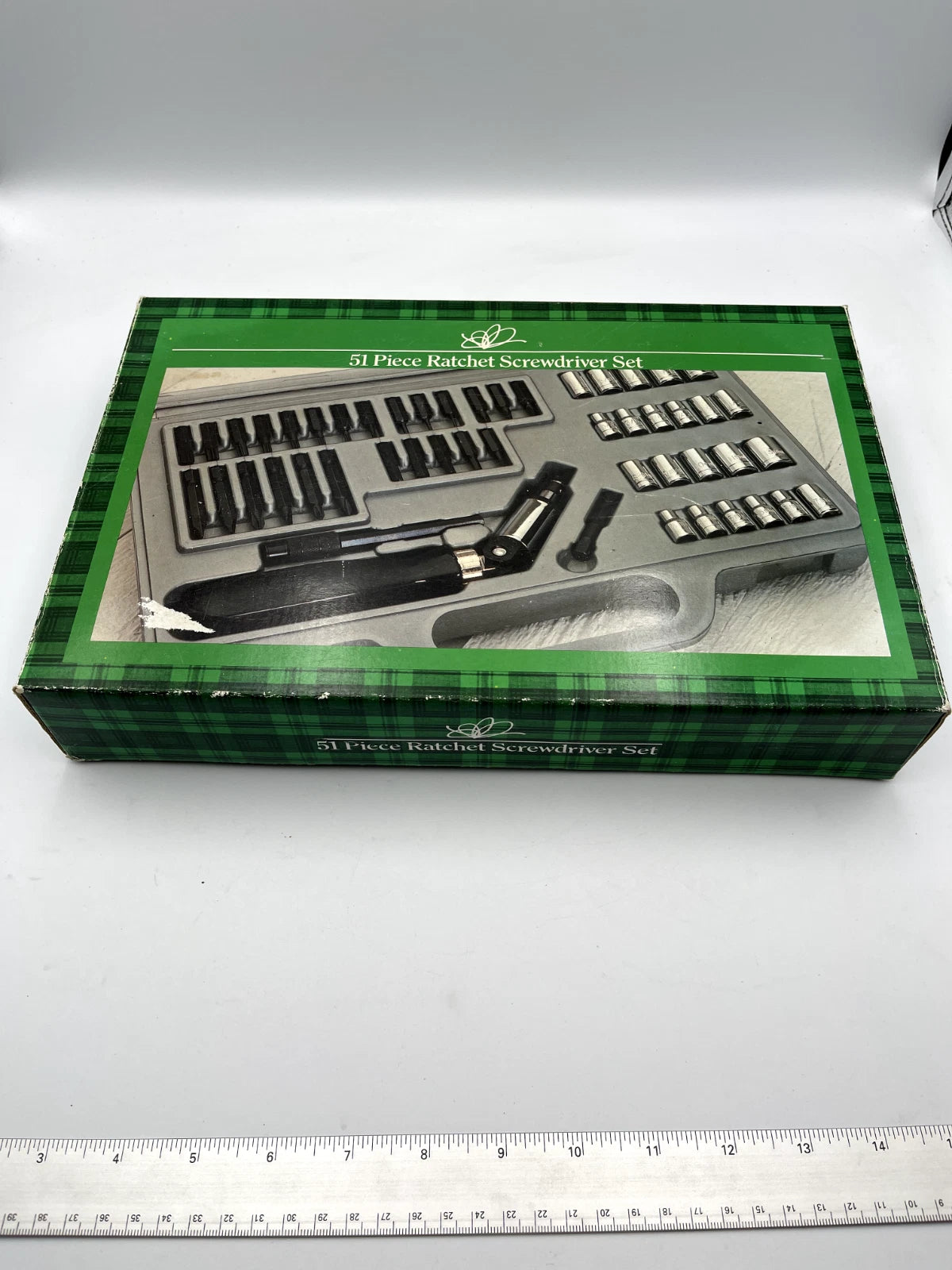 51 Piece Rachet Screwdriver Set 855004 w/ Holiday Packaging