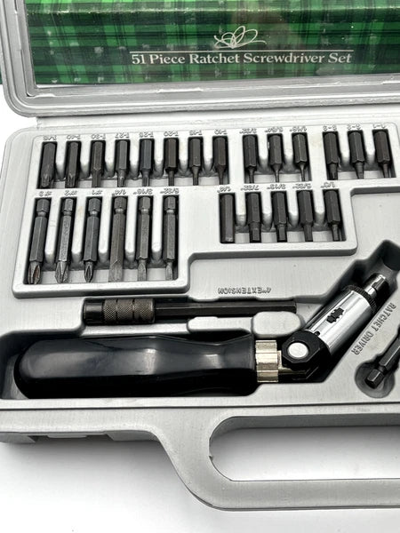 51 Piece Rachet Screwdriver Set 855004 w/ Holiday Packaging